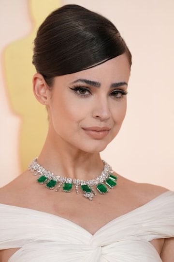 sofia carson oscars 2023 jewellery chopard