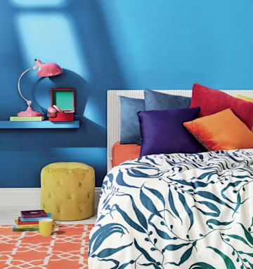 8-HomeSense-bright-girls-bedroom