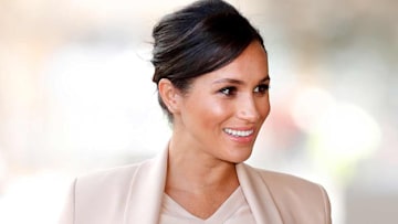 Meghan-Markle-National-Theatre