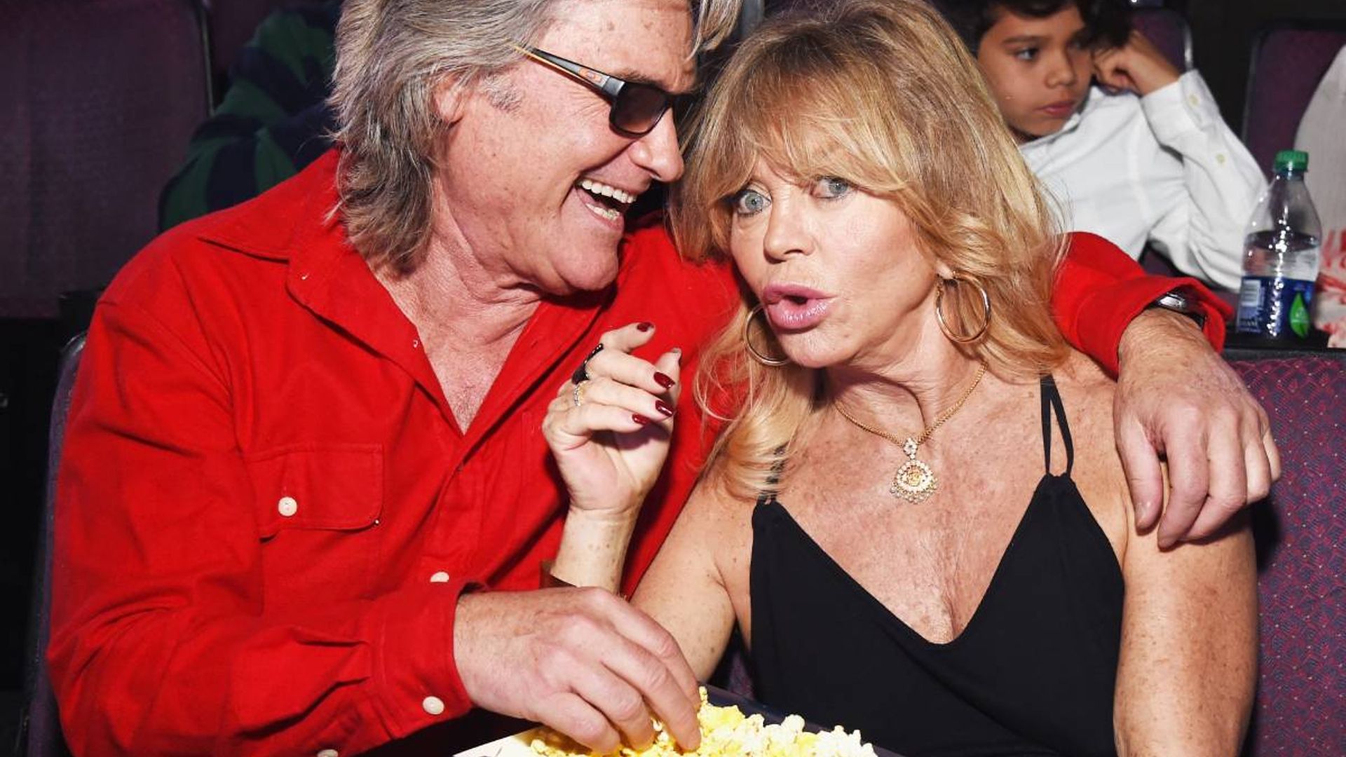 Goldie Hawn shares loved-up bedroom snap with Kurt Russell inside home ...