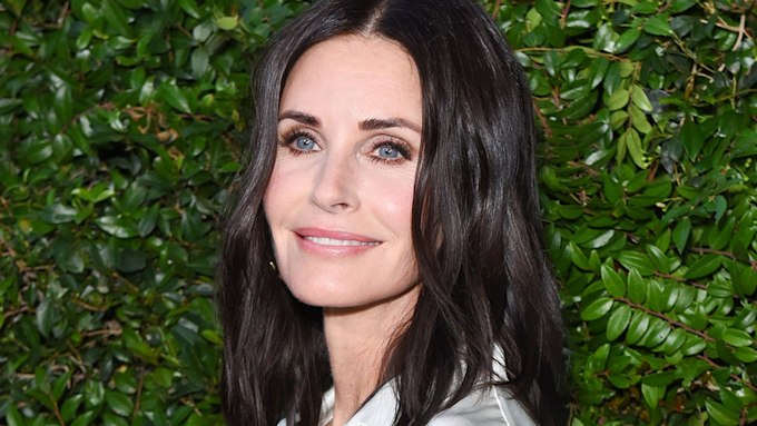 Courteney Cox reveals sinister Scream tribute at grand Malibu mansion ...