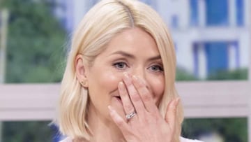 holly-willoughby-embarassed