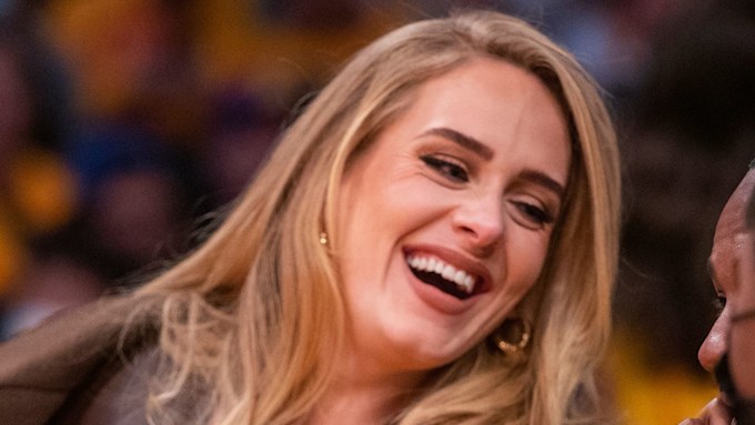 adele-home-celebrity-memorabilia
