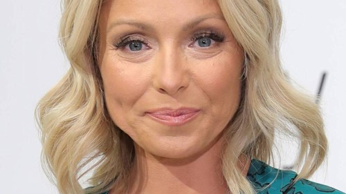 Kelly Ripa shares a new glimpse inside her bedroom at incredible New York townhouse