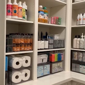 4-Katy-Perry-house-beauty-cupboard