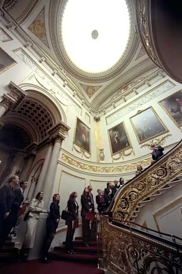 10 Buckingham Palace Grand Staircase