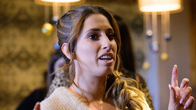 stacey-solomon-forced-to-defend-house