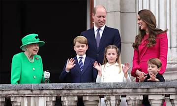 cambridges-to-move-to-windsor-closer-to-the-queen