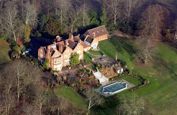 casa do ozzy osbourne