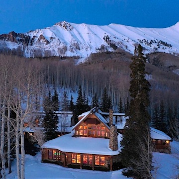 Tom Cruise home in the mountains