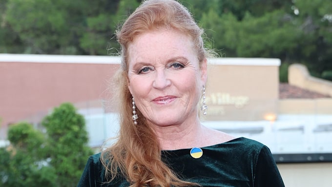 sarah ferguson in green dress