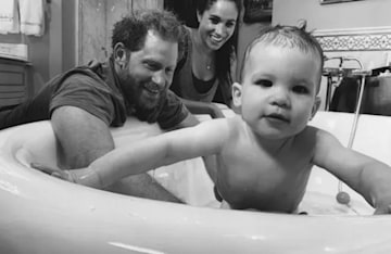 harry meghan and archie in bathroom at frogmore