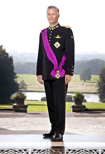 Official photographs of Belgium's new King Philippe and Queen Mathilde ...