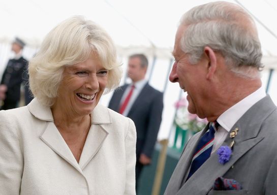 Prince Charles becomes oldest heir to the throne in British history ...