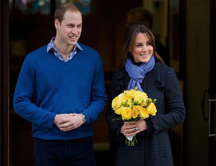 Kate Middleton's royal doctors for baby HELLO!(01)