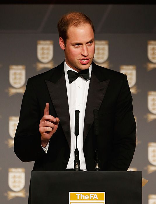 Prince William to attend football match to show solidarity with Paris