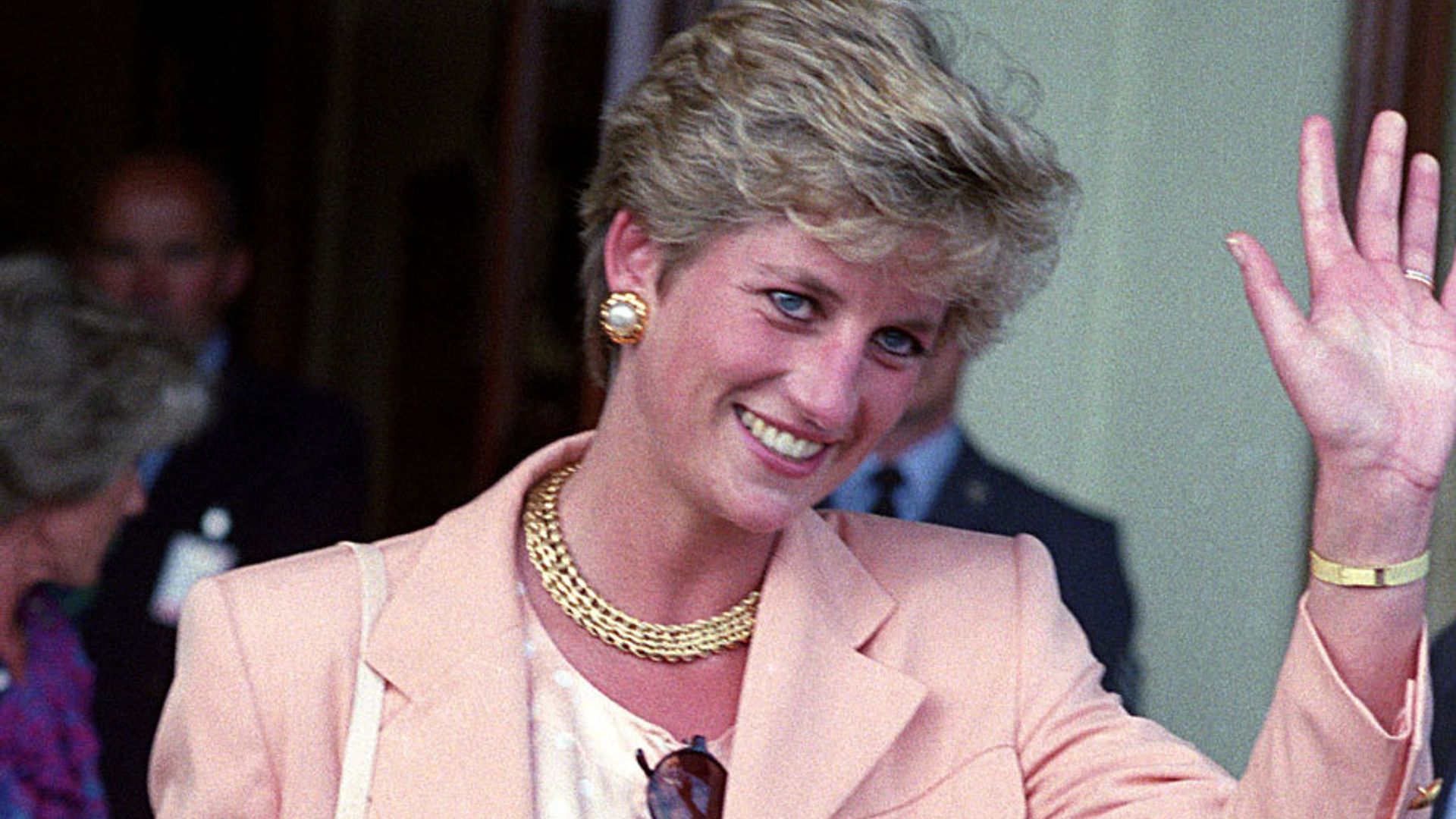 Princess Diana's hairstylist explains how she agreed to chop her hair after a Vogue shoot | HELLO! Princess Diana's hairstylist explains how she agreed to chop her hair after a Vogue shoot | HELLO!