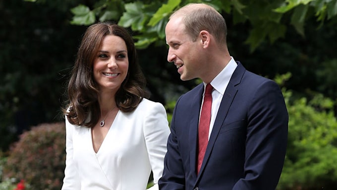 Kate Middleton hinted that she was pregnant a month ago - find out how ...