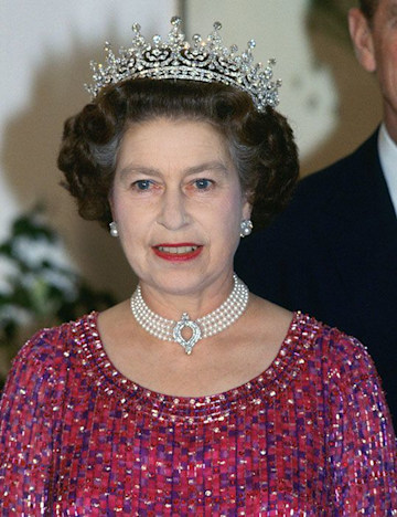 Kate Middleton wears Queen's pearl choker for 70th anniversary | HELLO!