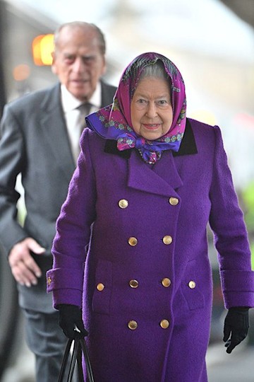 The Queen starts her Christmas holidays - pictured at King's Lynn ...