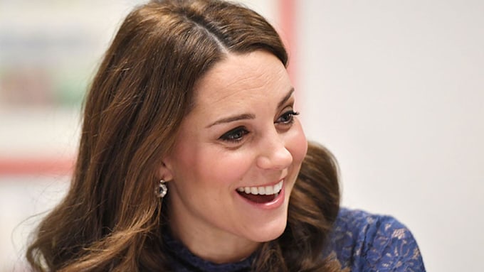 Kate Middleton braves the cold at mental health charity event as due ...