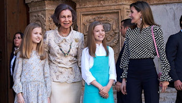 Queen Letizia and Queen Sofia posing with Princess Leonor and Infanta Sofia