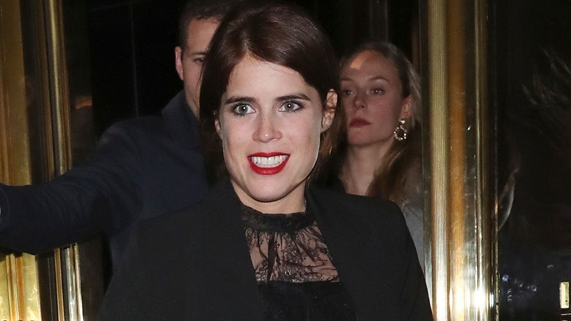 Princess Eugenie returns to Instagram following honeymoon with a very(01)
