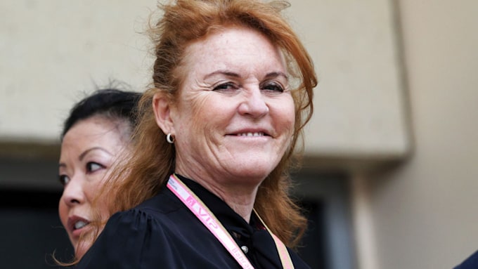 Royal Surprise Sarah Ferguson Joins Prince Andrew And Princess Beatrice At Grand Prix Hello