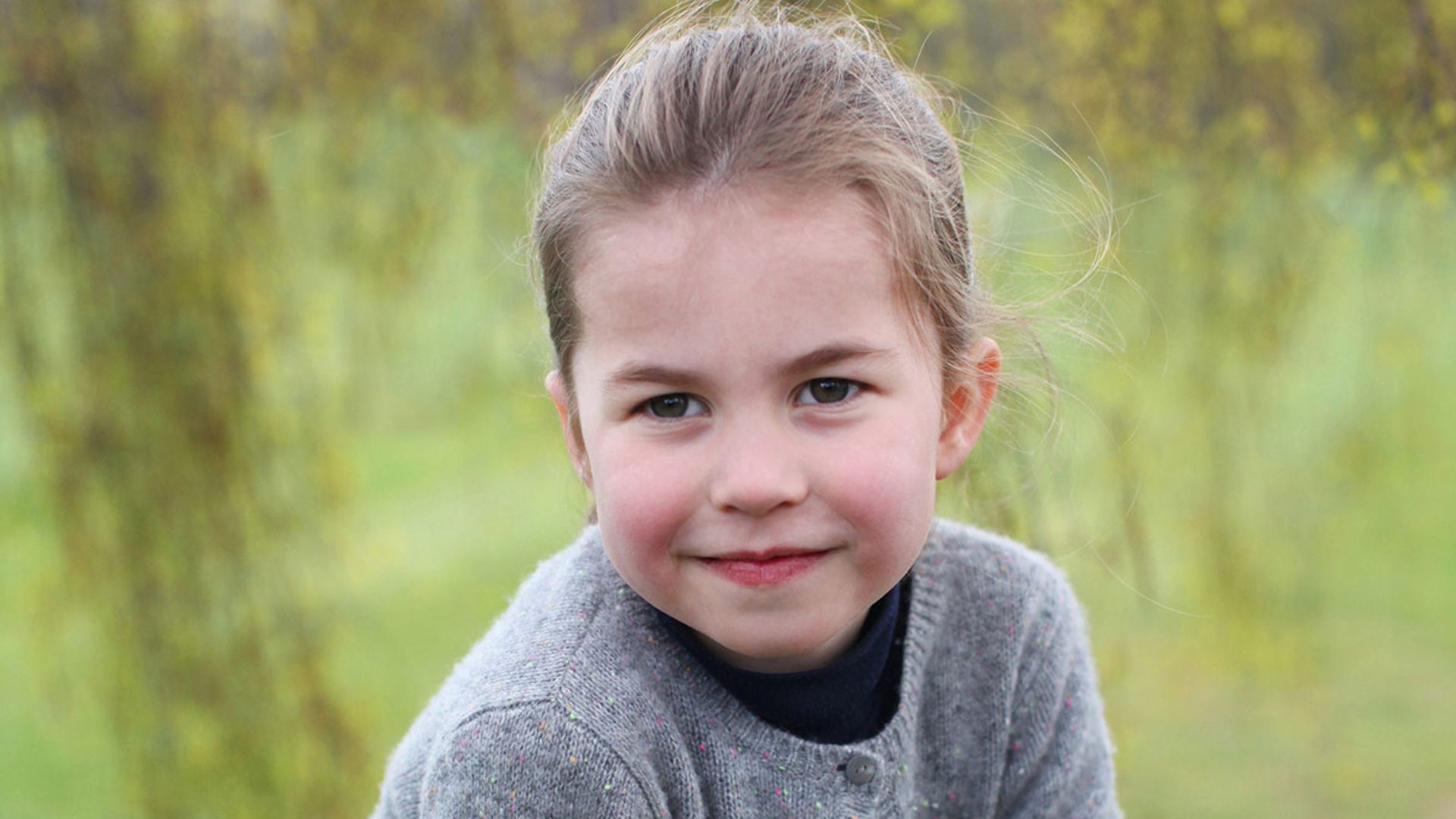 Princess Charlotte's Hair Inspires New Trend: The "Charlotte Curl" - wide 4