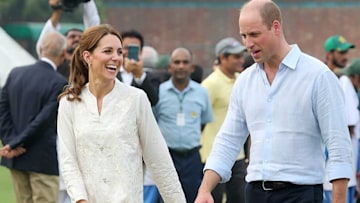 kate-william-cricket-gifts
