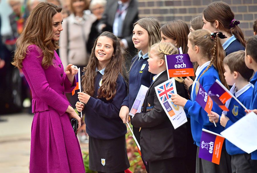Kate Middleton's emotional visit as she opens new charity hospice ...