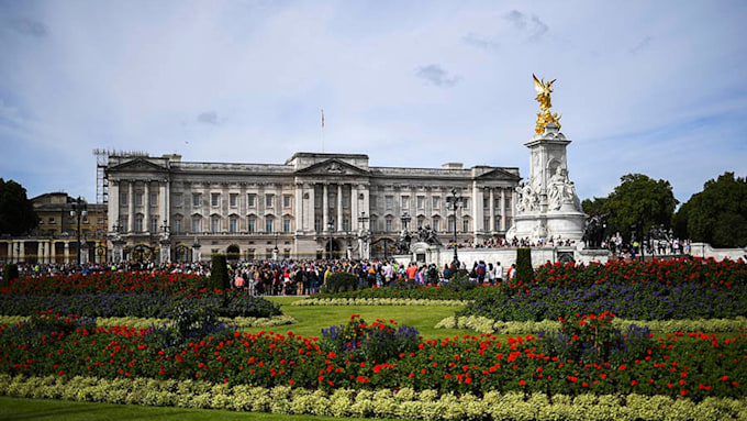 Take a virtual tour of Buckingham Palace, Windsor Castle and more while ...