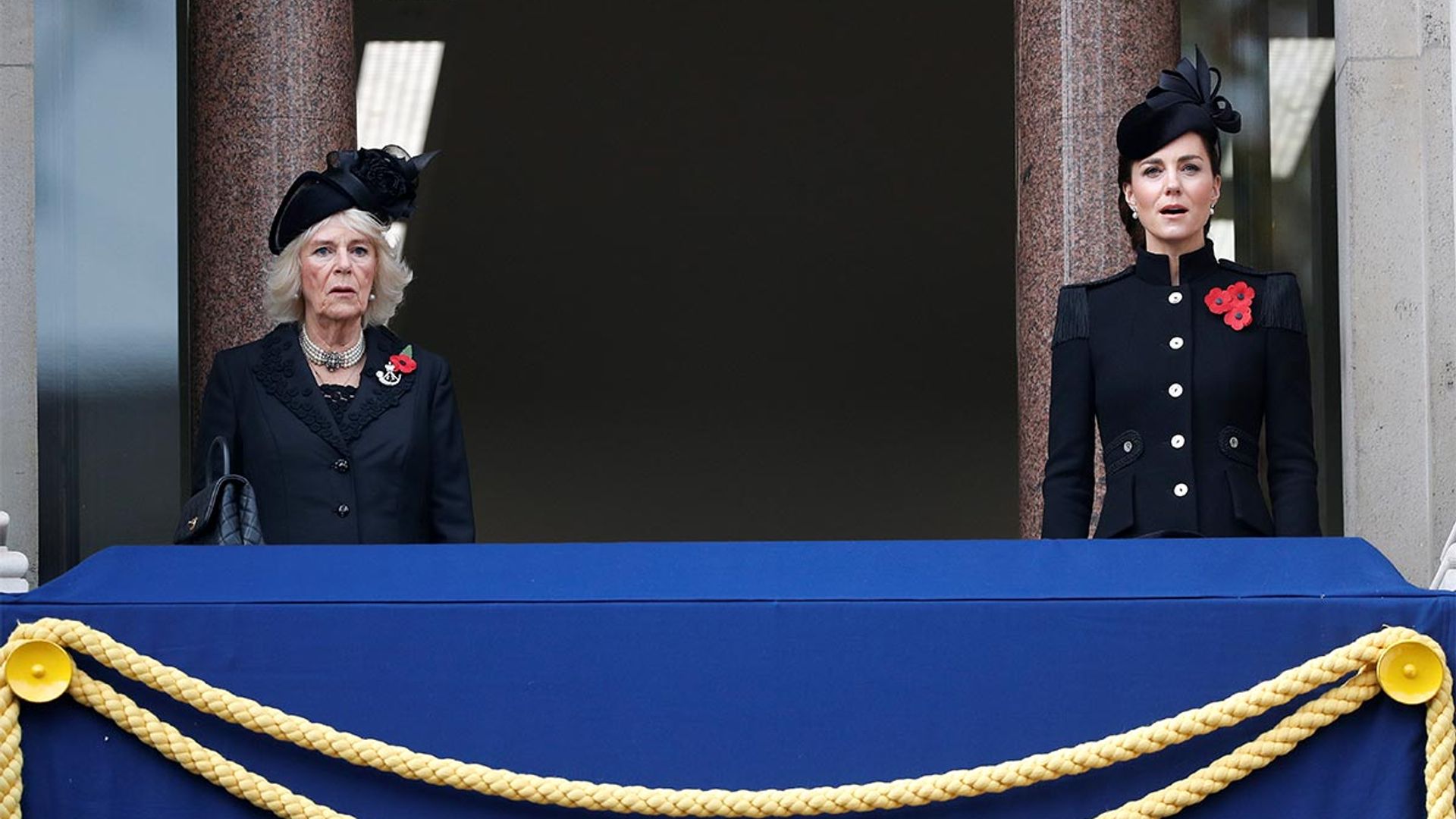 Kate Middleton Charles And Camilla Sing God Save The Queen On Remembrance Sunday Watch Video 