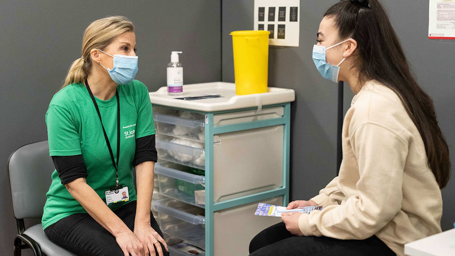 Sophie Wessex volunteers at COVID vaccination centre see remarkable
