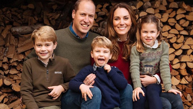 Kate Middleton always helps royal photographers get best family shots with  the kids: details | HELLO!