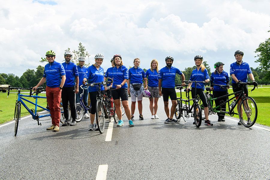 Sophie Wessex Dons Lycra For London Bike Ride With Visually Impaired Cyclists Live Updates Hello