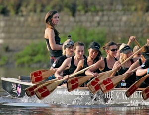 kate-rowing-2007