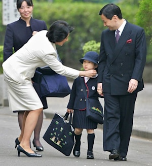 princess-aiko-starts-school-getty