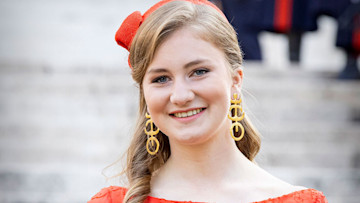 Royal heads to Oxford University - see new photo | HELLO!