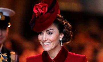 kate-middleton-red-coat-and-hat