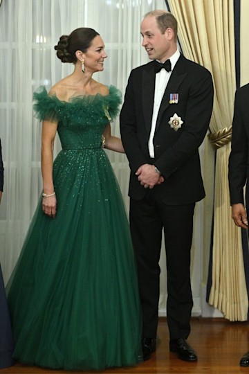 Kate Middleton wows guests at Jamaica royal tour dinner as Prince William acknowledges slavery | HELLO! Kate Middleton wows guests at Jamaica royal tour dinner as Prince William acknowledges slavery | HELLO!