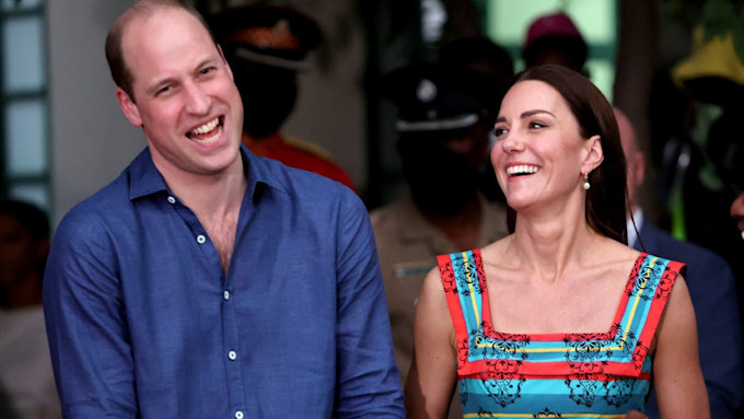 Kate Middleton in 'fits of laughter' as she forces Prince William 'off ...