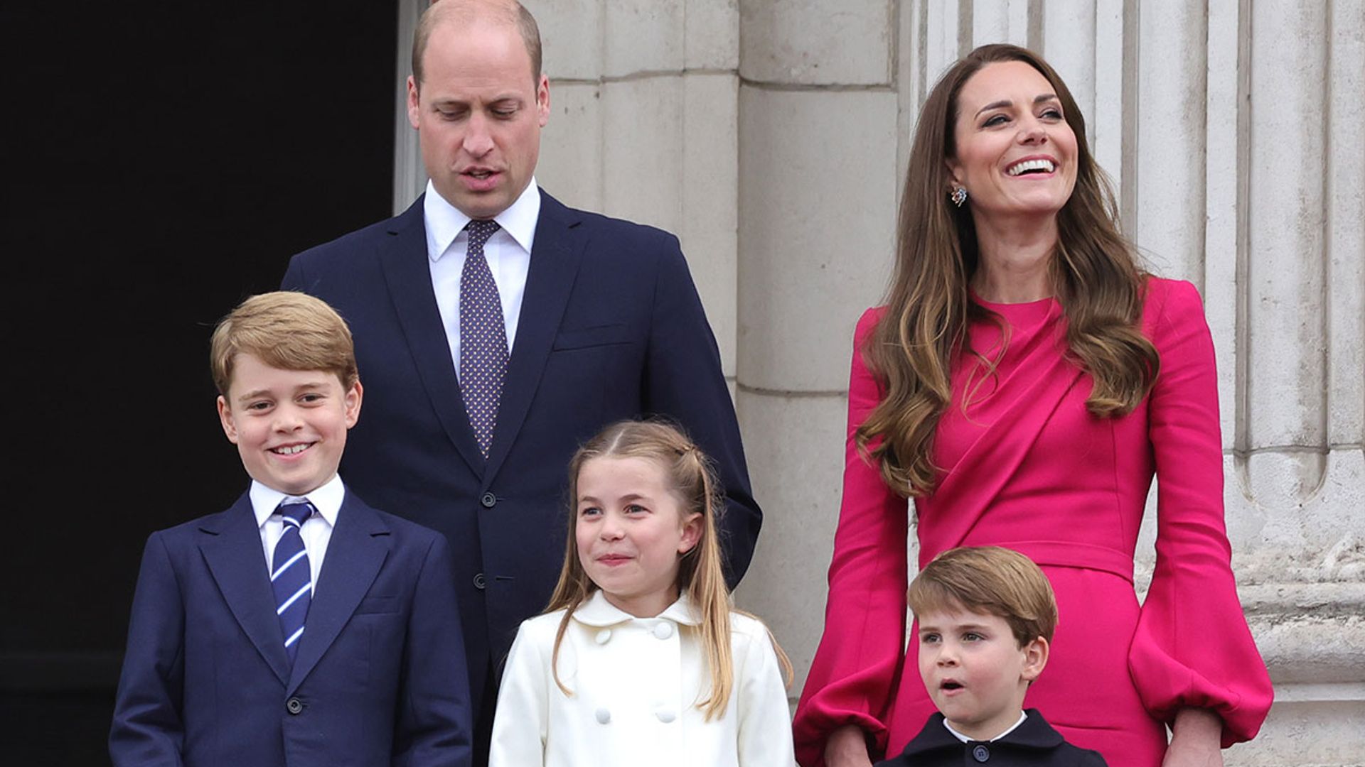 Princess Charlotte Kate Middleton Prince George Royal Baby Photo Magazine 