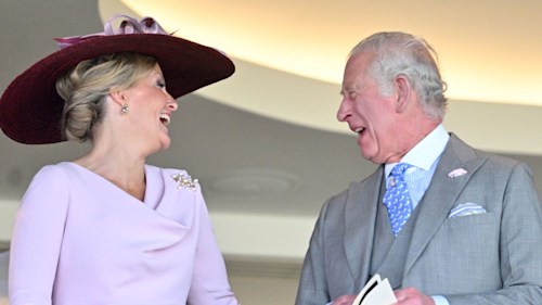 Sophie Wessex greets Prince Charles with kiss at 2022 Commonwealth Games