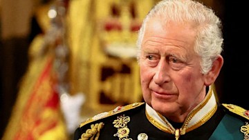 King Charles III's speech: new monarch pledges his duty to his service ...