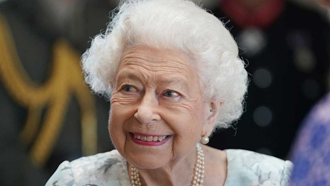 Will there be a bank holiday for the Queen's funeral? | HELLO!