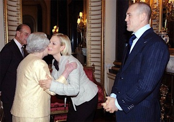 zara-tindall-kisses-the-queen