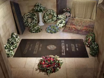 Trivdaily - New Confusion Over The Queen'S Death Certificate: Exclusive Details 63 Queen-Resting-Place