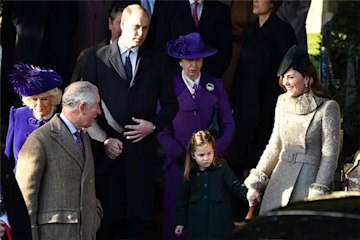 king-charles-checking-on-a-nervous-George-and-CharlotteChristmas-Day-2019