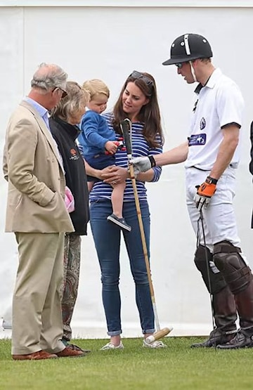 kate-middleton-cheering-on-prince-george-with-king-charles